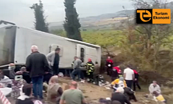 Denizli’de tur otobüsü kazası, 2 ölü 5 yaralı