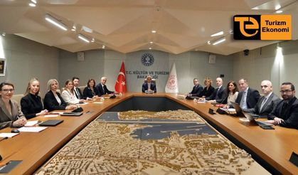 Mehmet Nuri Ersoy turizm ve havacılık sektörleri ile görüştü