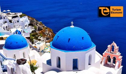 Yunanistan yılın ilk altı ayında ne kadar turizm geliri elde etti?