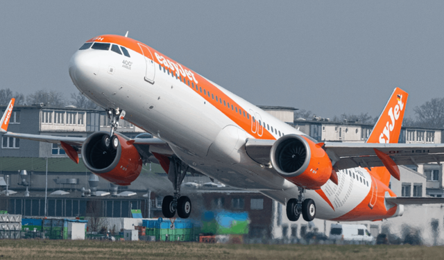 EasyJet ilk yarıda 394 milyon pound zarar açıkladı