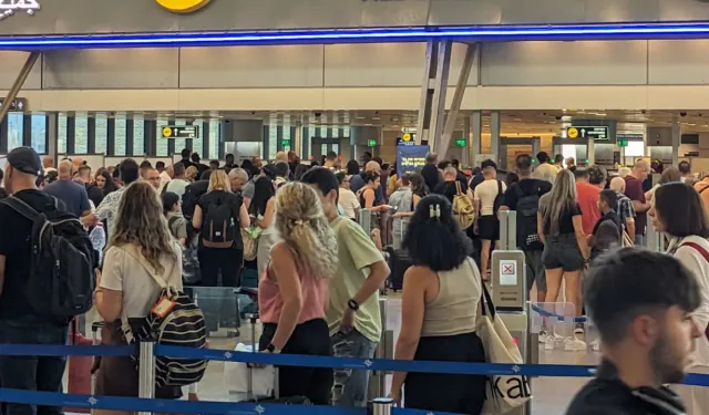 Hava sahası açıldı, İsrail uçuşları yeniden başladı