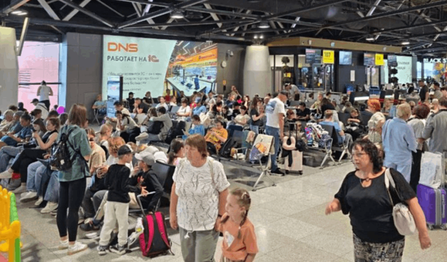 Rusya’da turizme sektörüne uçuş kaosu darbesi