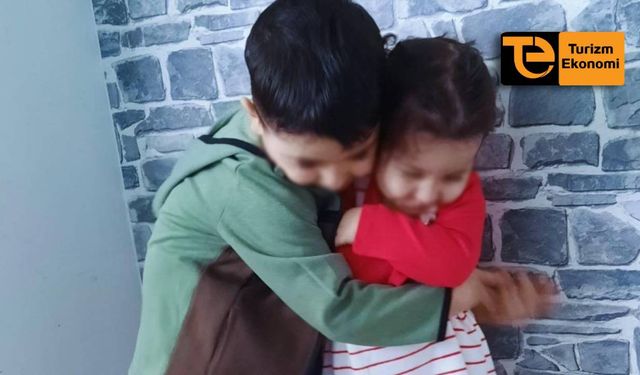 Turist aile İstanbul’da zehirlendi, 2 çocuk öldü anne-baba komada