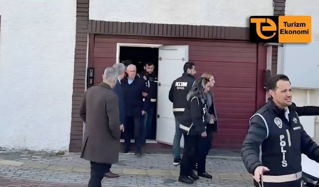 Bursa Büyükşehir Belediye Başkanı Mustafa Bozbey gözaltında