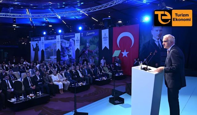 Mehmet Nuri Ersoy: 8 yılda turizm geliri yüzde 109 arttı