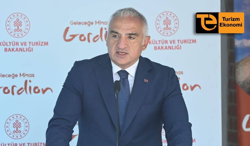 Mehmet Nuri Ersoy turizmde bir rekor daha açıkladı