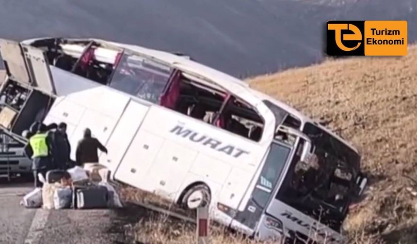 Afyon’da otobüs kazası: 2 ölü, 21 yaralı