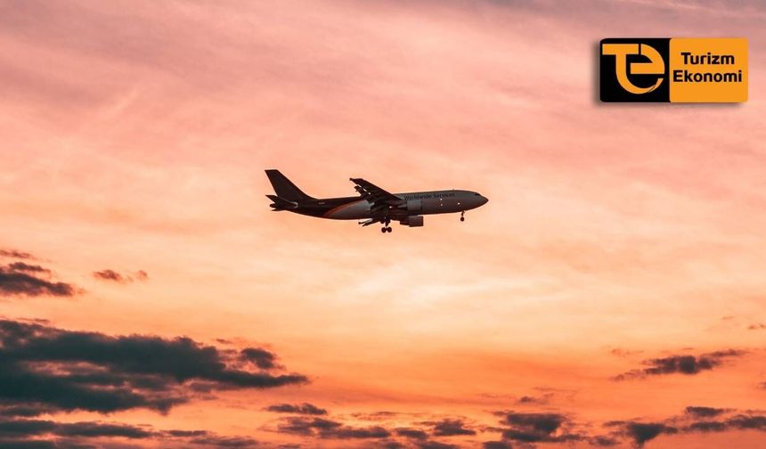 Jet yakıtı krizi: uçuşlar azalıyor, ücretler artıyor