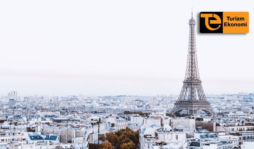 Eyfel Kulesi’ne dönük grup rezervasyonlarında yeni dönem