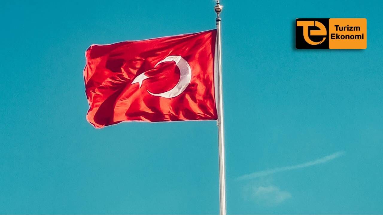 Türkiye’nin turist sayısı Ağustos’ta da düşmeye devam etti